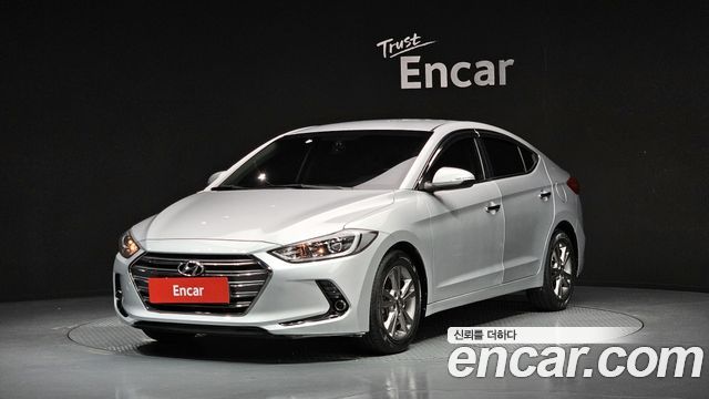 Hyundai AVANTE 2016 — photo 1