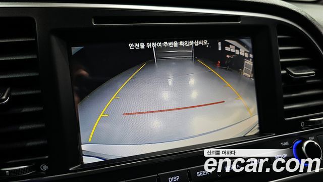 Hyundai AVANTE 2016 — photo 16