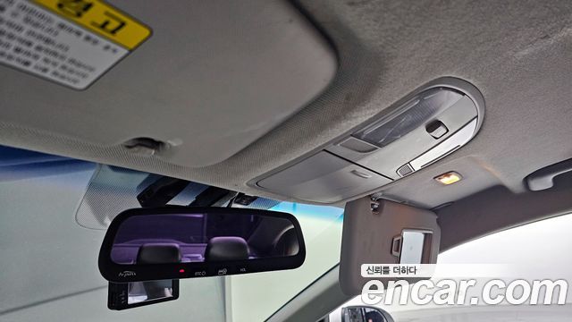 Hyundai AVANTE 2016 — photo 17