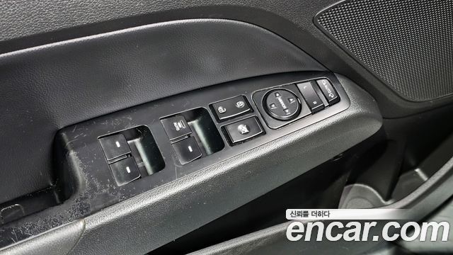 Hyundai AVANTE 2016 — photo 20