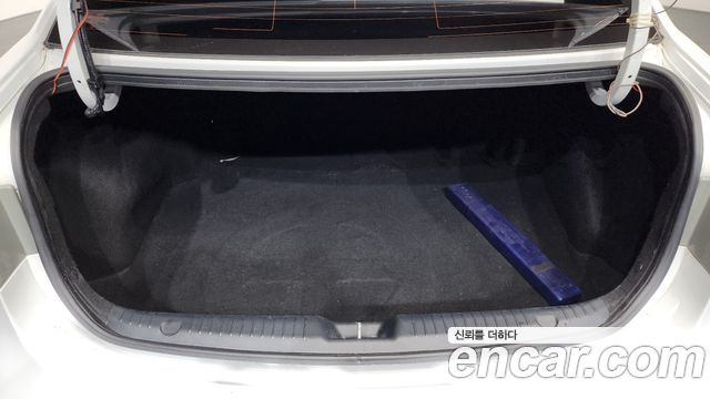 Kia Porte 2011 — photo 20