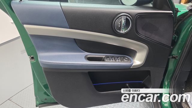 Mini Countryman 2023 — photo 14