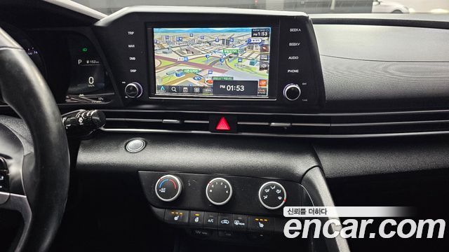 Hyundai AVANTE 2021 — photo 20