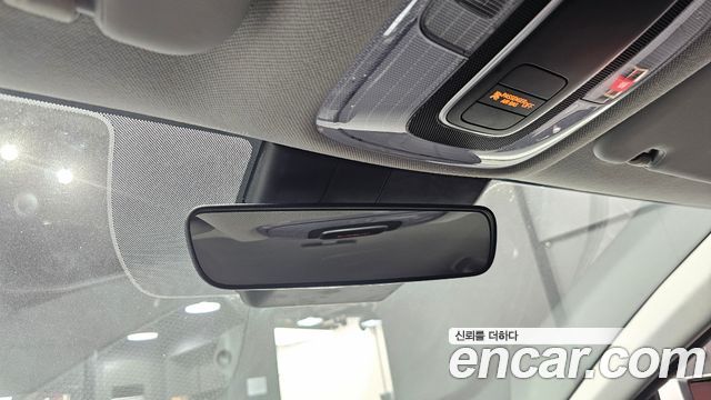 Hyundai AVANTE 2021 — photo 25