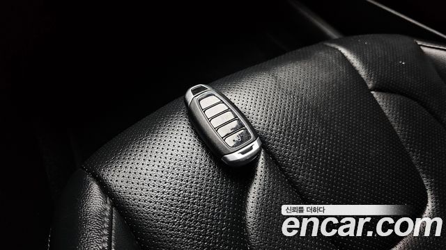 Hyundai AVANTE 2021 — photo 28