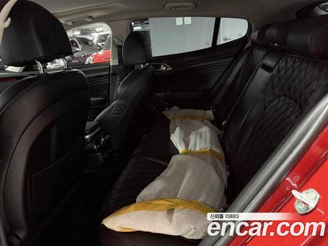 Kia Stinger 2021 — photo 9