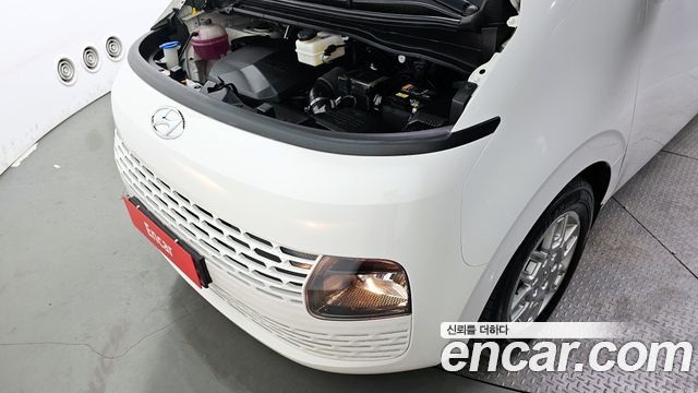 Hyundai Staria 2022 — photo 6