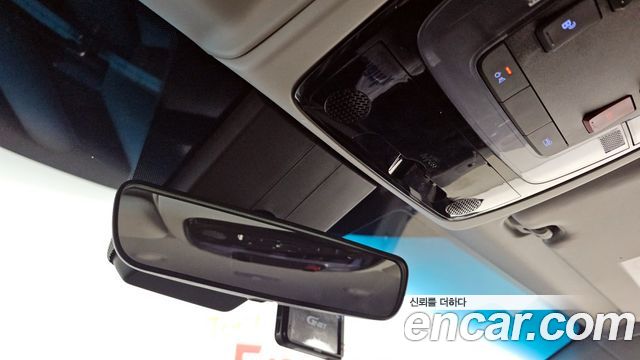 Hyundai Staria 2022 — photo 19