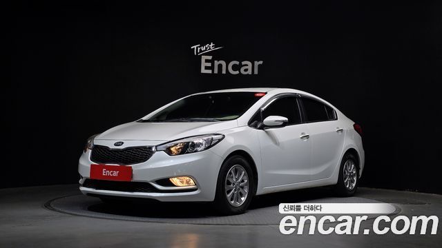 Kia K3 2015 — photo 1