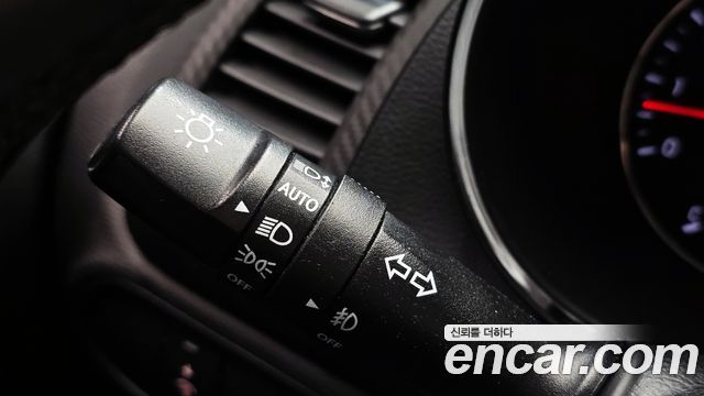 Kia K3 2015 — photo 24