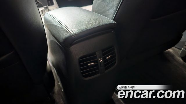 Kia K3 2015 — photo 25