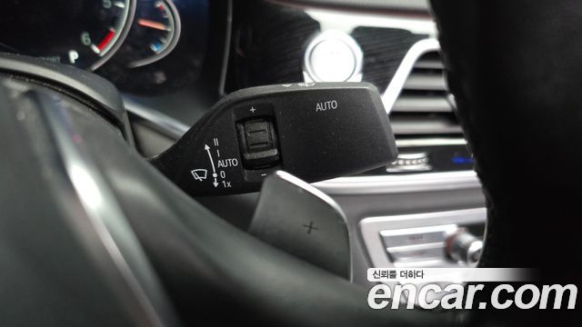 BMW 7-Series 2018 — photo 27