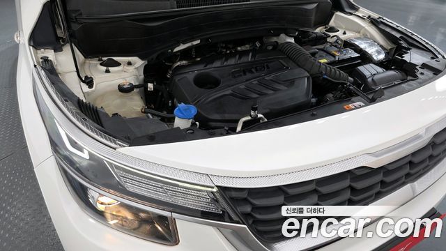 Kia Seltos 2022 — photo 6
