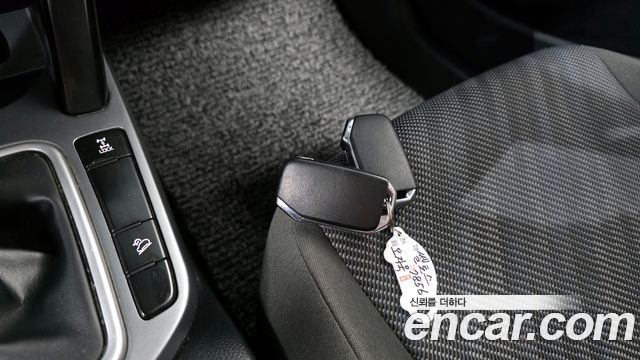 Kia Seltos 2022 — photo 24