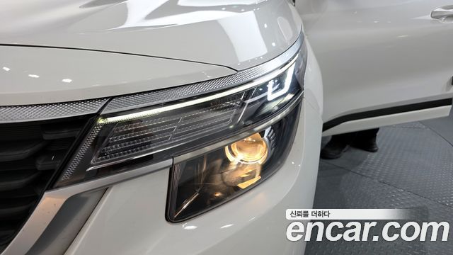 Kia Seltos 2022 — photo 8