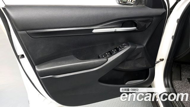 Kia Seltos 2022 — photo 14