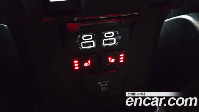 Jeep Wrangler 2019 — photo 25
