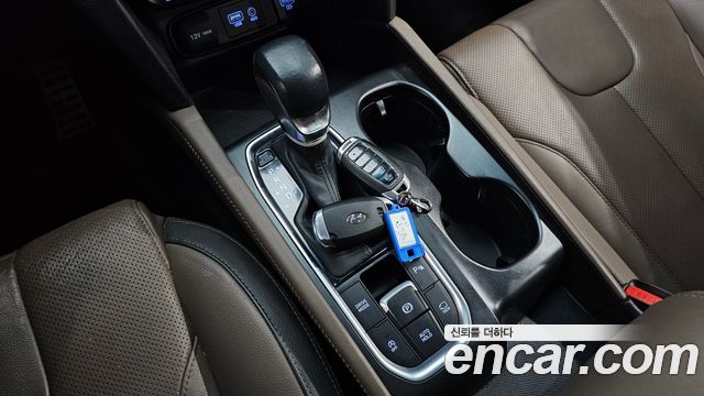 Hyundai Santafe 2020 — photo 12