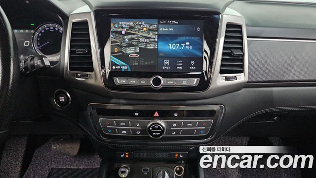 KG Mobility Rexton 2019 — photo 12