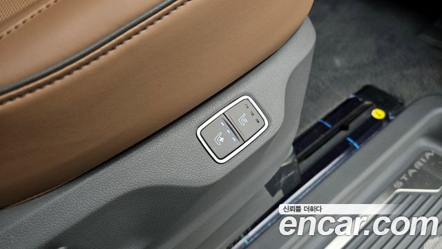 Hyundai Staria 2025 — photo 25