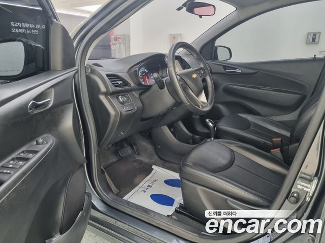 Chevrolet Korea Spark 2017 — photo 11