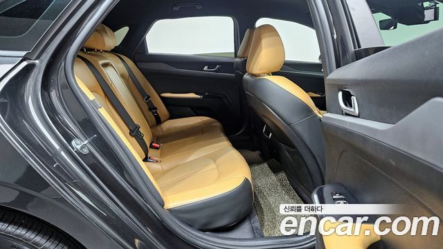 Kia K5 2020 — photo 17