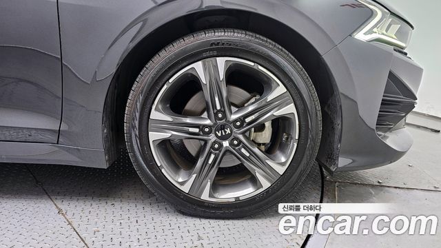 Kia K5 2020 — photo 7