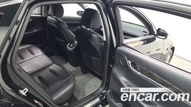 Hyundai Grandeur 2019 — photo 16