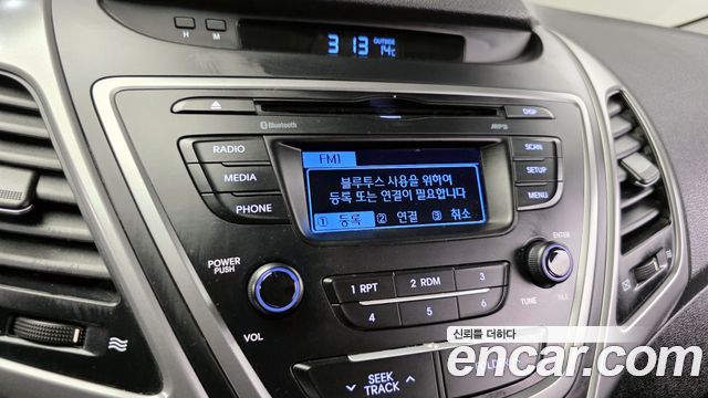 Hyundai AVANTE 2015 — photo 22