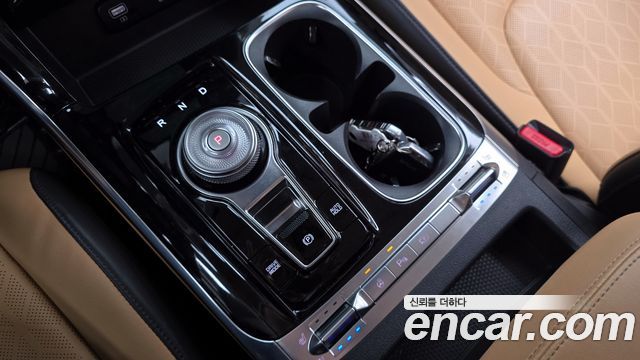 Kia Canival 2022 — photo 9