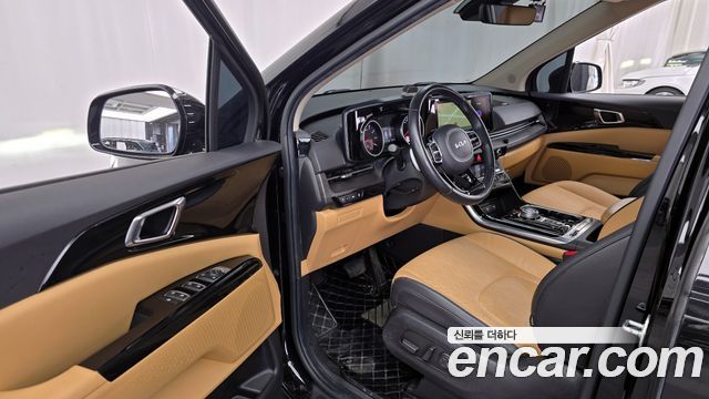 Kia Canival 2022 — photo 10