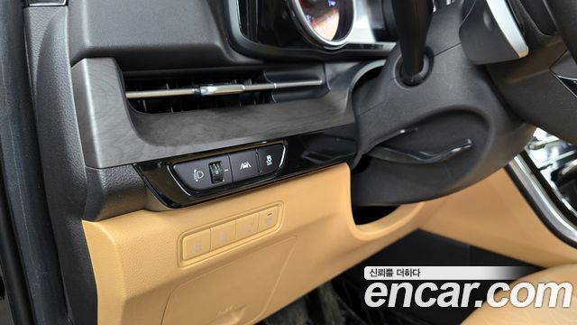 Kia Canival 2022 — photo 18