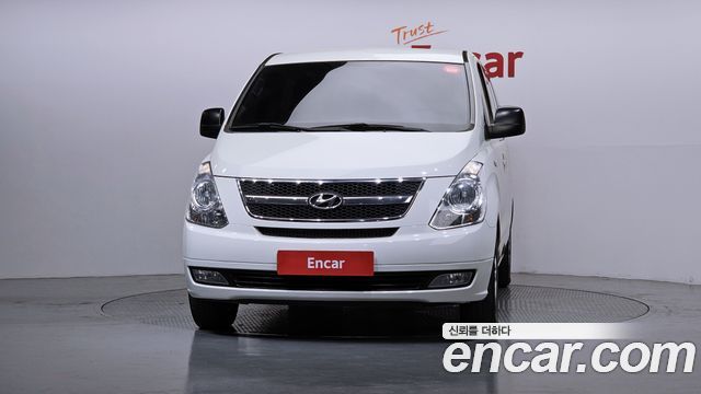 Hyundai Starex 2011 — photo 3