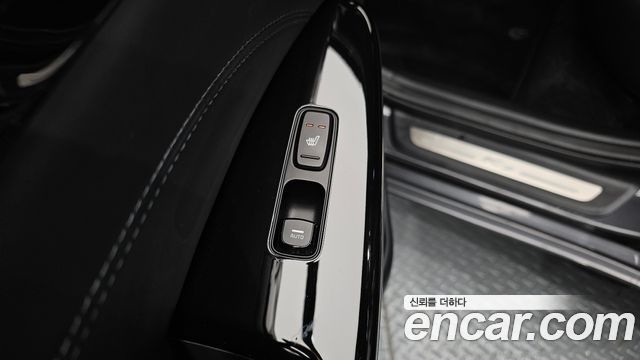 Kia K7 2020 — photo 25