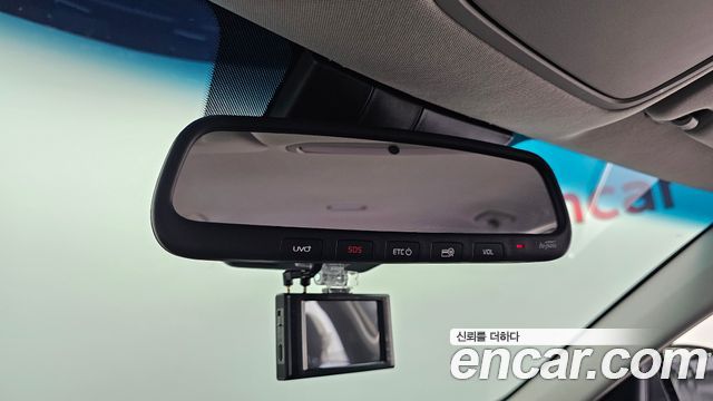Kia K7 2020 — photo 27
