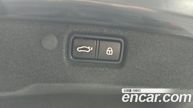 Kia K7 2020 — photo 28