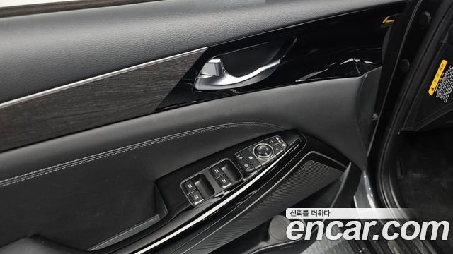 Kia K7 2020 — photo 29
