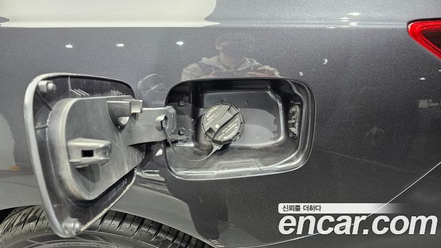 Kia K7 2020 — photo 32