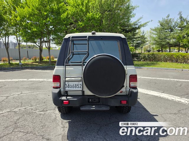 Hyundai Galloper 1998 — photo 4
