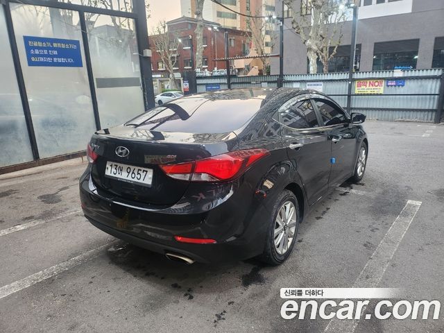 Hyundai AVANTE 2016 — photo 5
