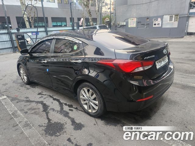 Hyundai AVANTE 2016 — photo 7