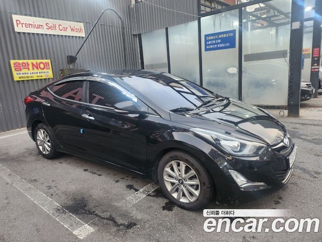 Hyundai AVANTE 2016 — photo 16