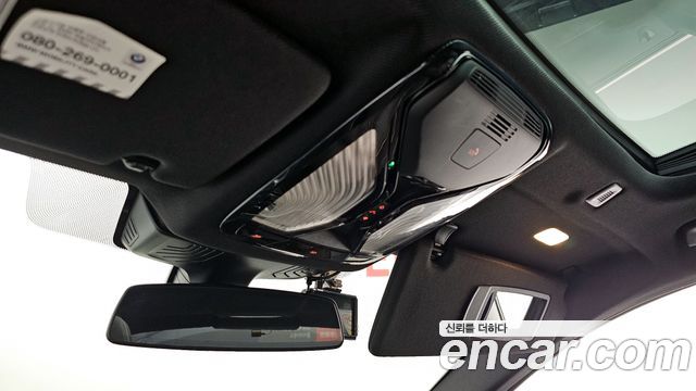BMW 5-Series 2020 — photo 29