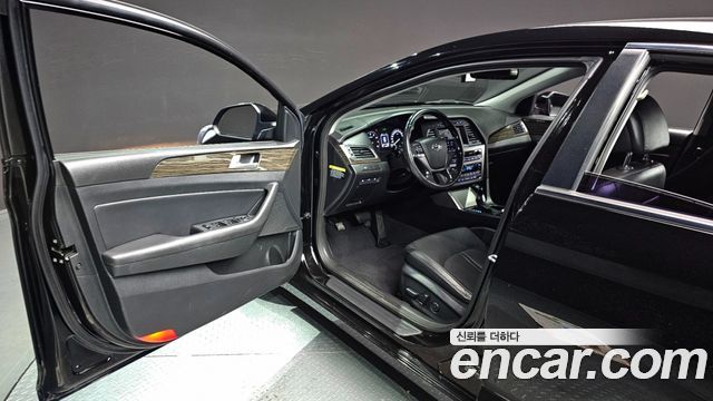 Hyundai Sonata 2015 — photo 13