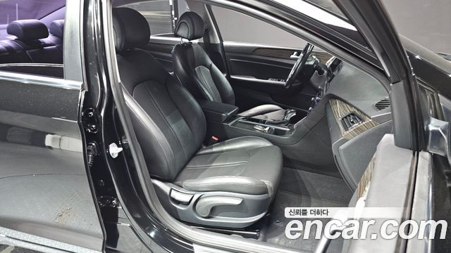 Hyundai Sonata 2015 — photo 16