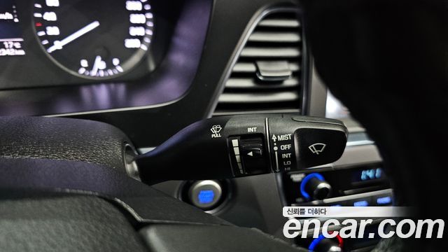 Hyundai Sonata 2015 — photo 33