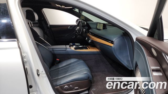 Genesis G80 2022 — photo 17