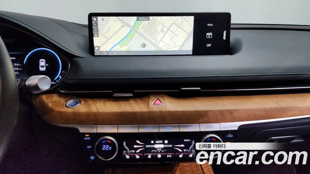 Genesis G80 2022 — photo 19