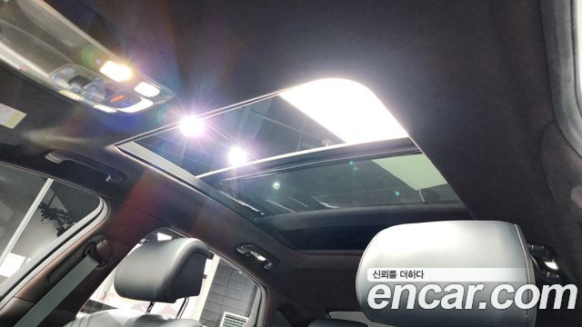 Genesis G80 2022 — photo 24