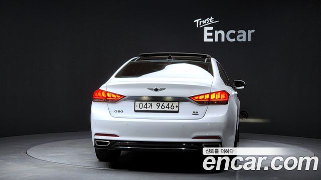 Genesis G80 2018 — photo 4